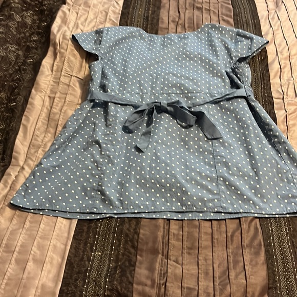 Maternity Capris Outfit - Picture 4 of 4